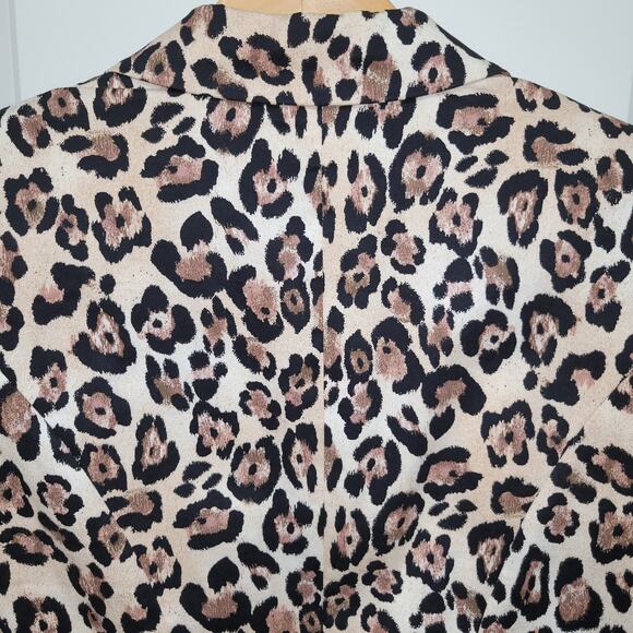Victoria's Secret Leopard Print Blazer - Picture 8 of 14